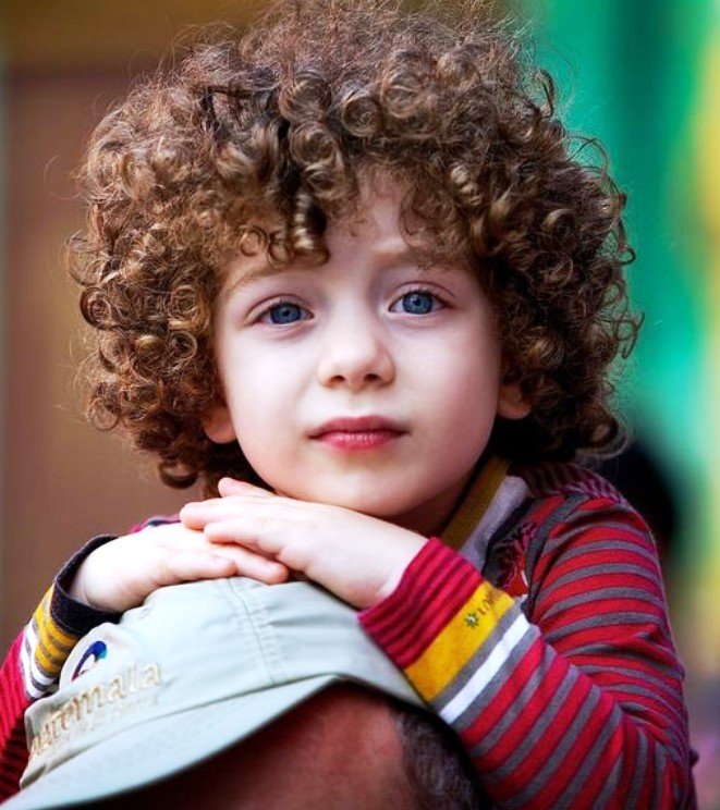 15. Curly Hairstyle For Kids