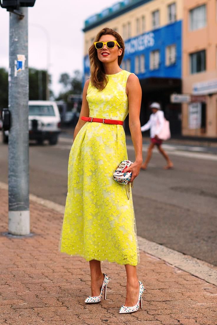 25-yellow colored outfit ideas for women