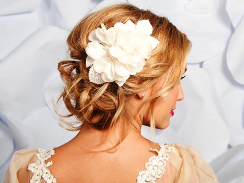 28. Wedding Updo Hairstyle Ideas