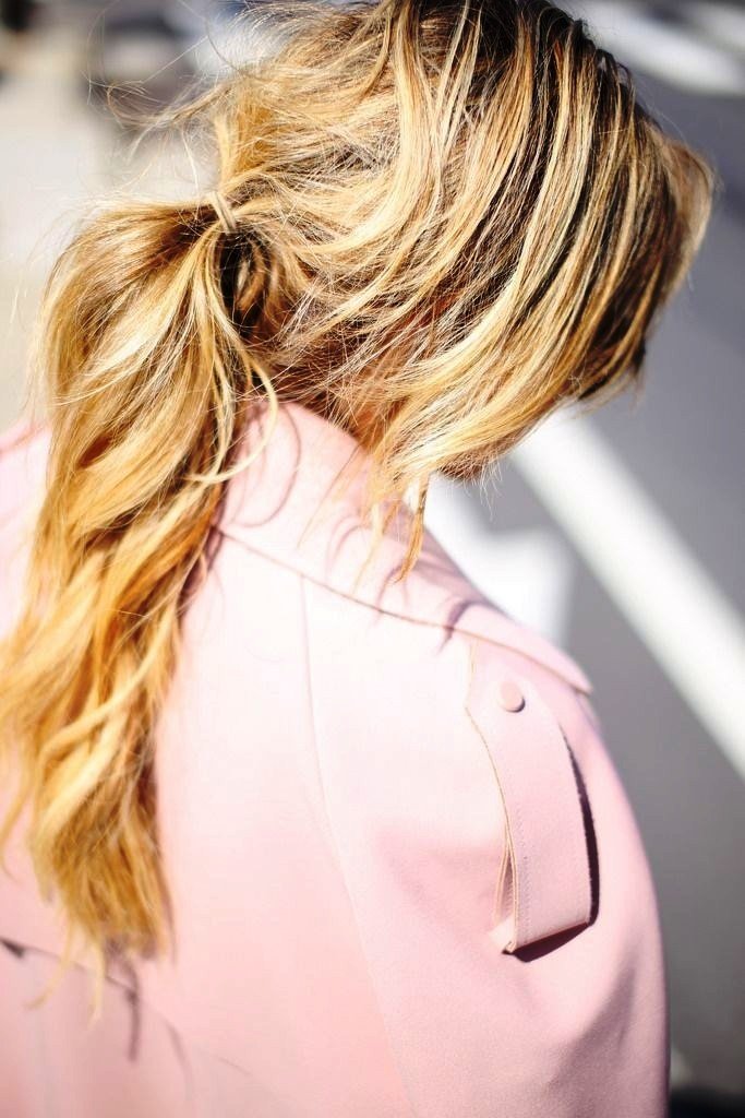 12-messy-ponytail-ideas-to-flaunt-this-season