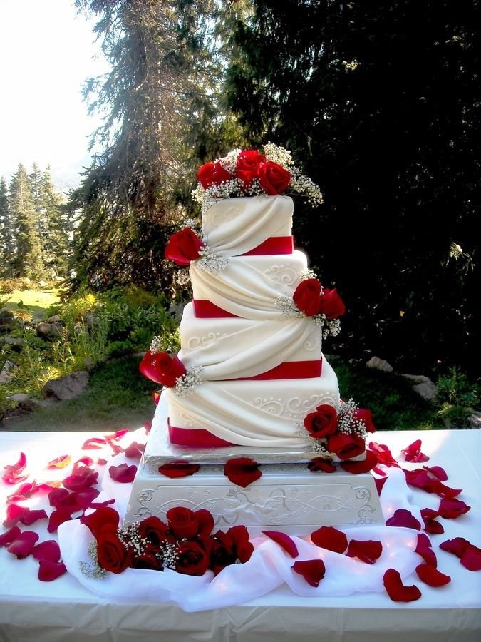 20-beautiful-wedding-cake-ideas