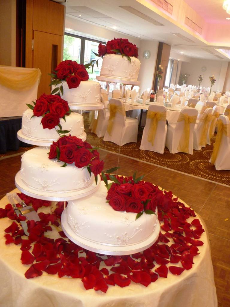 26-beautiful-wedding-cake-ideas