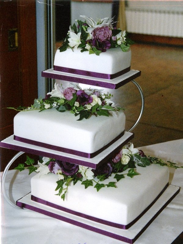 8-beautiful-wedding-cake-ideas