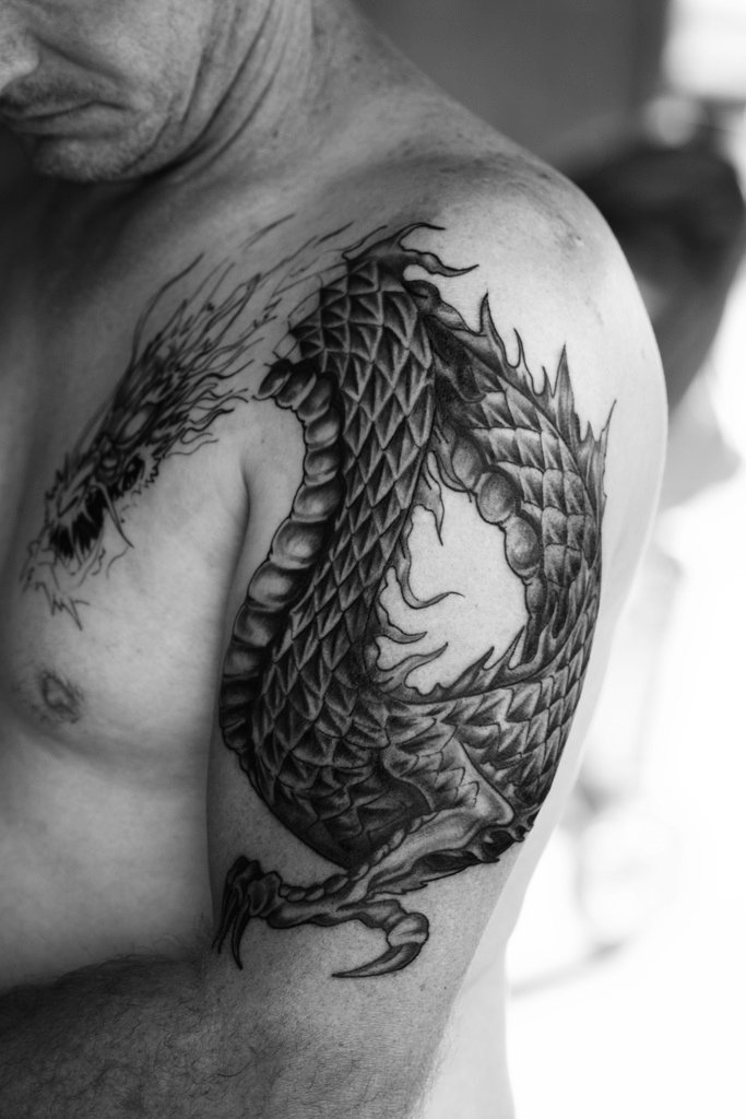 8-dragon tattoos ideas
