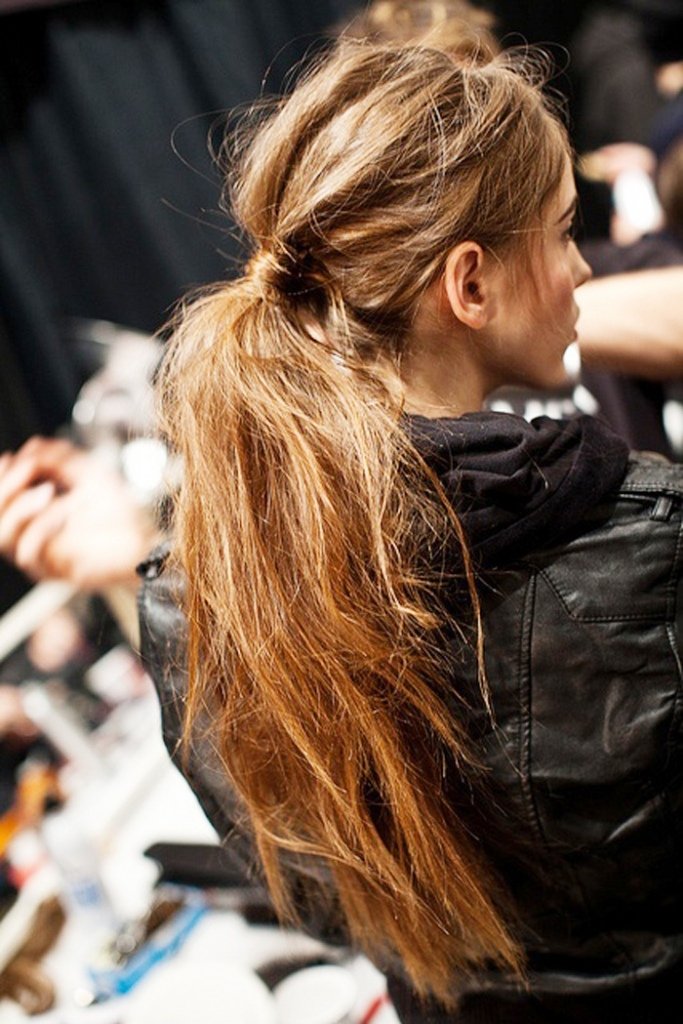 9-messy-ponytail-ideas-to-flaunt-this-season