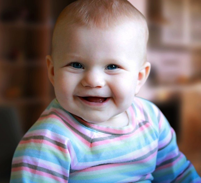 13-baby-wallpapers-with-smile