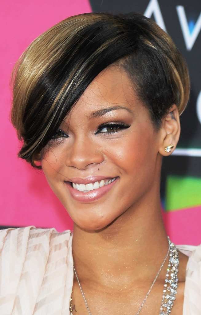 2-chicest-short-hairstyles-for-girls