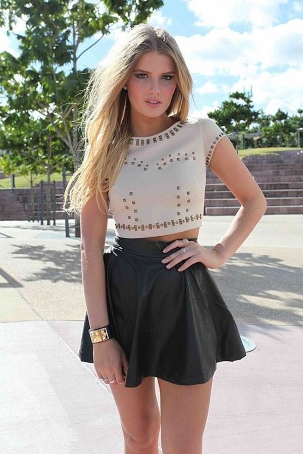 25 Stunning Crop Top Outfit Ideas • Inspired Luv