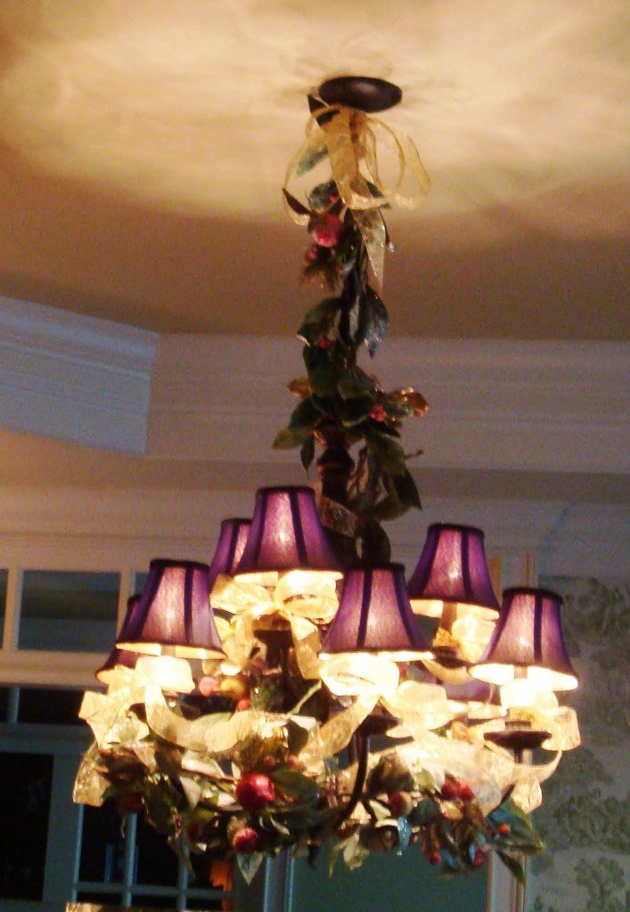 christmas-chandelier
