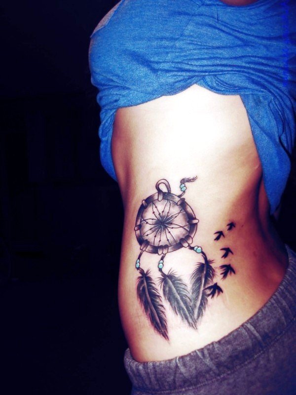 brilliant-dreamcatcher-and-tiny-flying-birds-tattoo-for-funky-women