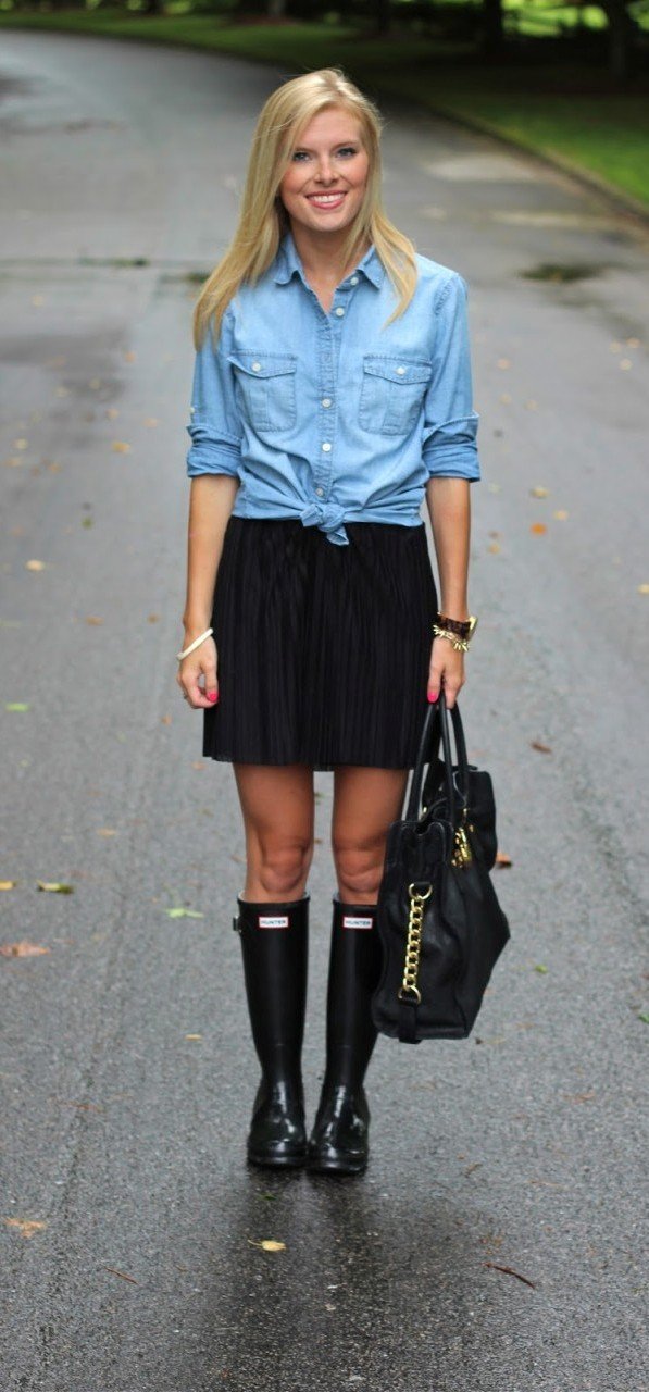 casual-black-dress-outfit-ideas-30