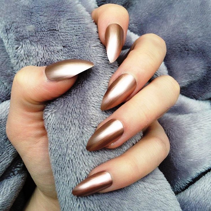 fantastic-metallic-nail-design