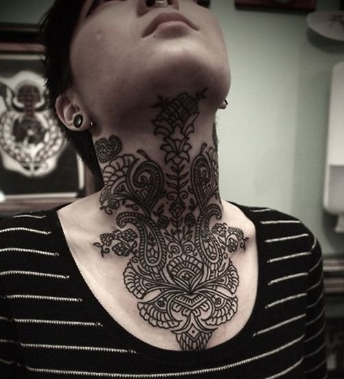 henna-neck-tattoos