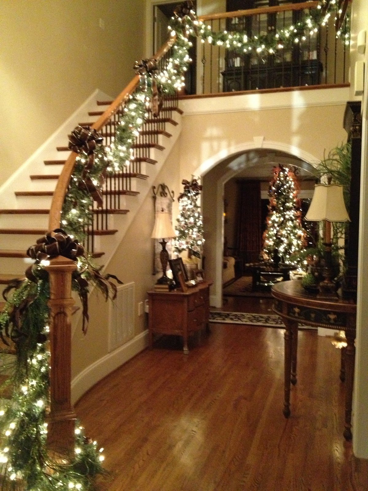 Christmas Staircase Garland Decorations