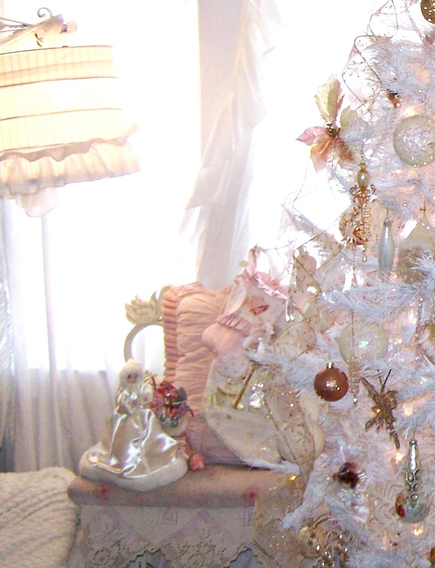White Shabby Chic Christmas Tree