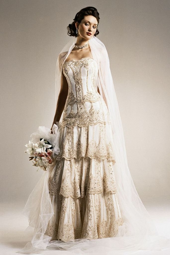 Stunning Vintage Wedding Dress Ideas Inspiredluv (10)