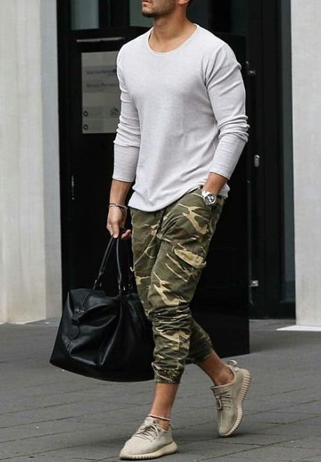 Stunning Men Joggers Style Ideas (8)