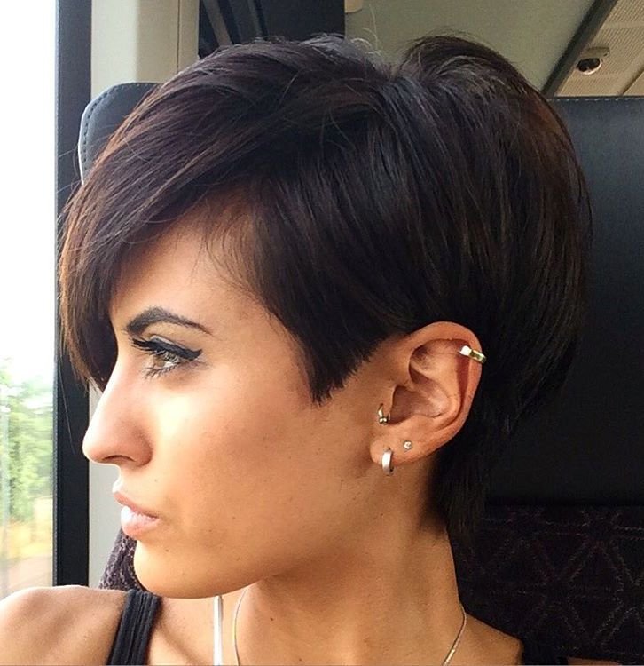 Amazing Short Hairstyles For Women (41)