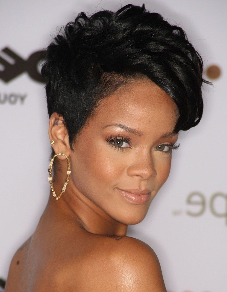 Short Hairstyles For Thick Hair inspiredluv (46)