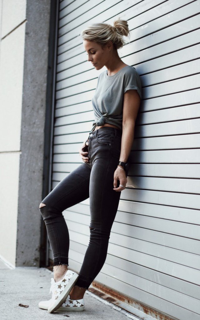 Trendy Black Jeans Outfits (19)
