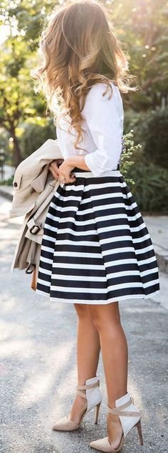 Black-White Striped Print Zebra Pleated Loose Midi Skirt