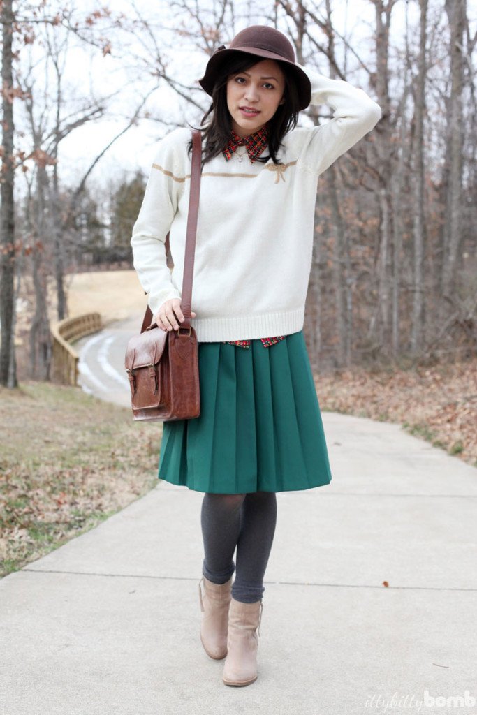 30 Classy And Casual Pleated Skirts Outfits • Inspired Luv