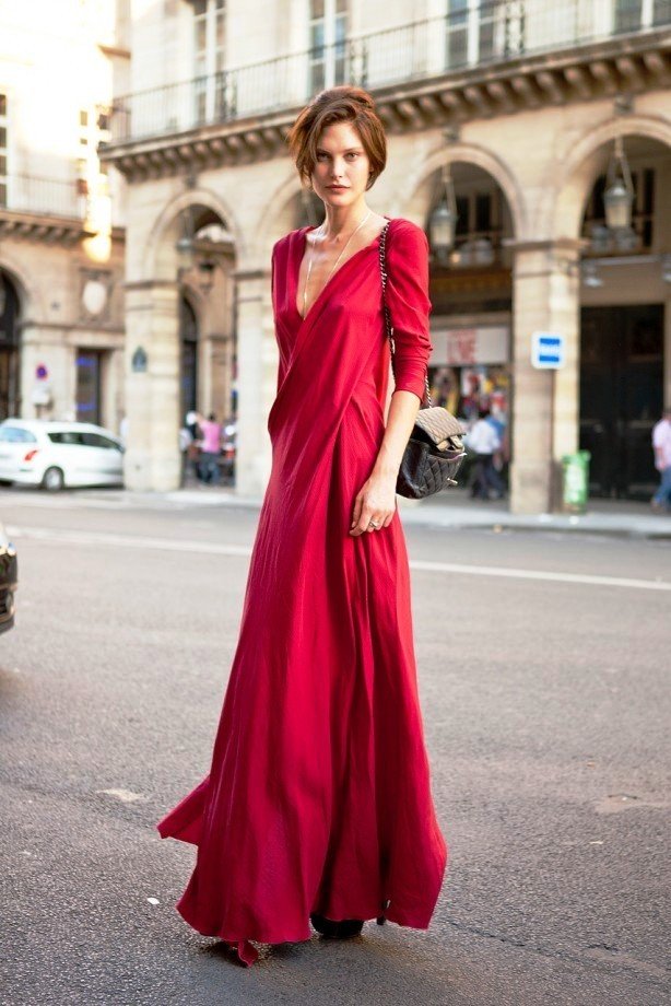 30 Maxi Dress Ideas For Women To Wear This Year