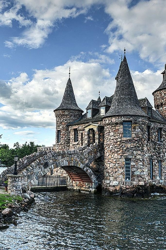 13-best-fascinating-castles-in-the-world