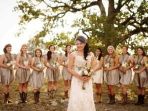 20 Country Wedding Dress Ideas