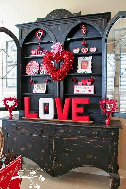 Red Valentine Home Decor Ideas inspiredluv (10)